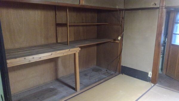 豊中市で空き家の不用品回収です